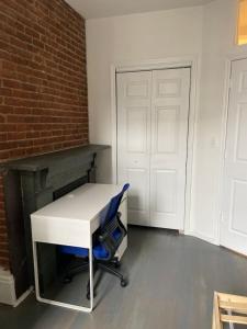 Fotografie z fotogalerie ubytování 319-Two Bedroom Apartment In Central Hoboken NJ v destinaci Hoboken