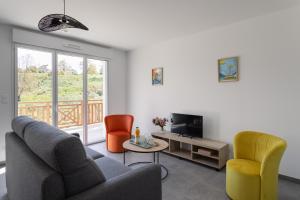 Posezení v ubytování Les pins 210 - Appt à moins dun km de la plage