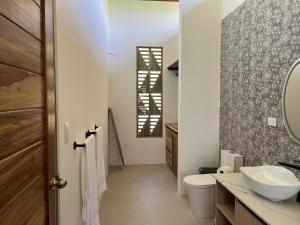 Gallery image of Casa Cacao in Talamanca +14 photos