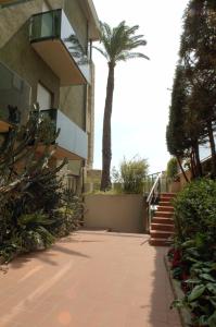 Сад в Residence Sole Mare Alaxi Hotels