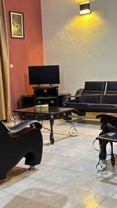 Photo de la galerie de l'établissement KWEZI S Apartments, à Bujumbura 34 autres photos