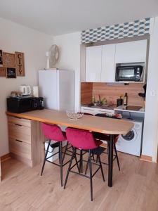 Η κουζίνα ή μικρή κουζίνα στο Studio centre-ville à 2 pas de la plage