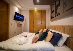Voodi või voodid majutusasutuse R101- Cosy and stylish apartment with King Size Bed- Belvédère toas