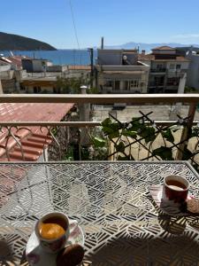 Gallery image of Изглед море студио Алекс Неа ПЕРАМОС in Néa Péramos +18 photos