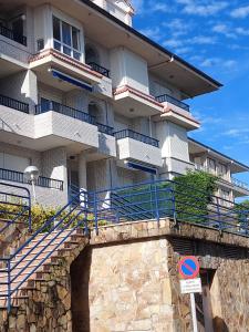 Budova, kde se apartmán nachází