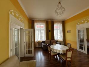 Fotografie z fotogalerie ubytování Schloss Ambras v destinaci Mariánské Lázně