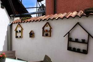 Το κτήριο όπου στεγάζεται  το διαμέρισμα