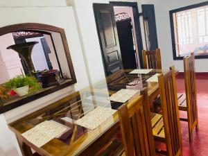 Fotografie z fotogalerie ubytování Lake Classical Guest House v destinaci Kandy