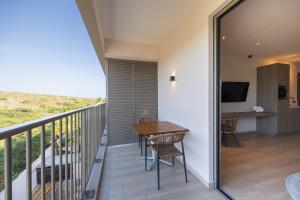Balkon lub taras w obiekcie Dolphin Suites & Wellness Curacao