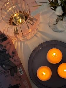 Nápoje v ubytovaní Przytulny apartament 5 minut od morza