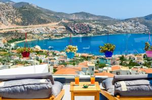Fotografie z fotogalerie ubytování 4 BDR Ultra Luxury With Cinema Room Villa Victoria v destinaci Kaş