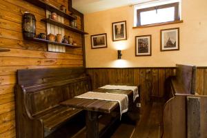 Posedenie v ubytovaní Hotel Krakow