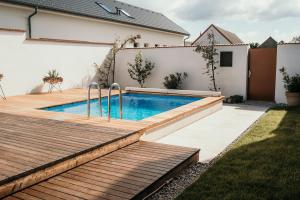 Bazén v ubytování Haus42 nebo v jeho okolí + 20 fotografií