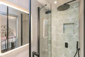 Photo de la galerie de l'établissement Flat 1, 161 Crescent Road Luxury Apartment, à Oxford