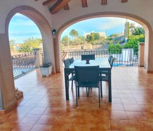 Balkón alebo terasa v ubytovaní Holiday Home Calas