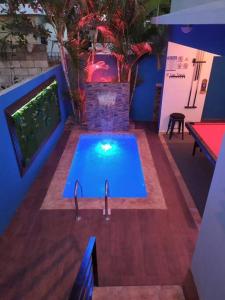 basen z dwoma kranami w pokoju w obiekcie LaPileta809 w mieście La Romana