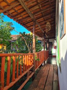 HI Hostel Chapada的阳台或露台
