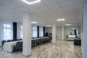 Zaplecze biznesowe lub konferencyjne w obiekcie Perla