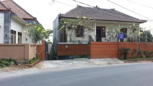 Gallery image of DSTAY Kost Bali in Jimbaran