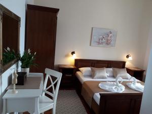 Voodi või voodid majutusasutuse Seaside family friendly house with a swimming pool Orebic, Peljesac - 23009 toas