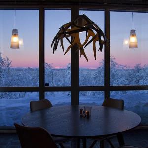 Foto da galeria de Máttaráhkká Northern Light Lodge em Kiruna