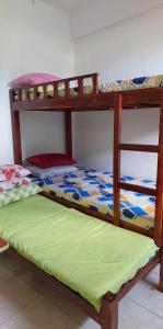 Villa Juan y Exequila tesisinde bir ranza yatağı veya ranza yatakları