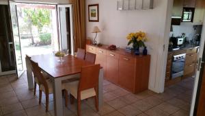 Køkken eller tekøkken på Villapinheiros