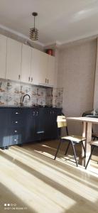 Kuchyň nebo kuchyňský kout v ubytování Mari apartments