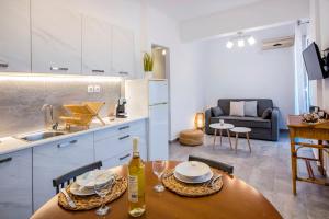 Gallery image of Olea Suite by the sea in Víssa