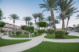 Zahrada ubytování Pyramisa Beach Resort Sahl Hasheesh