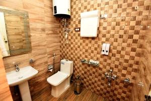 Phòng tắm tại JF Green Resorts and Hospitality
