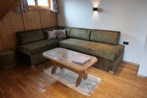 Posezení v ubytování Ferienwohnung Schaffenrath