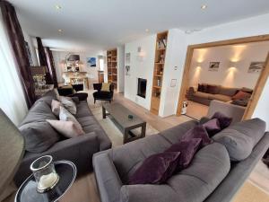 Posezení v ubytování Spacious Family Apt Flims close to Lake Cauma