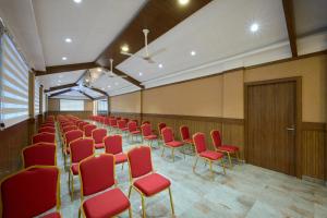 Konferenční prostory v ubytování Tiger Trails Thekkady + 54 fotografií