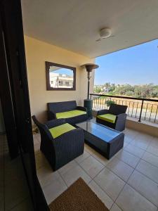 Posezení v ubytování Mediterranean Sunrise Apartments A1
