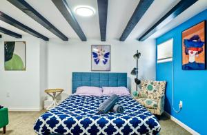 Ένα ή περισσότερα κρεβάτια σε δωμάτιο στο Luxury Lower Ground 2BD - Manhattan Beach