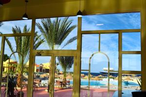 Abū GhuşūnHostmark Zabargad Beach Resort的相册照片
