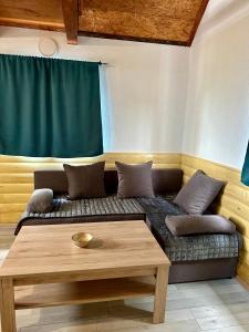 Posezení v ubytování Rural Resort Tron