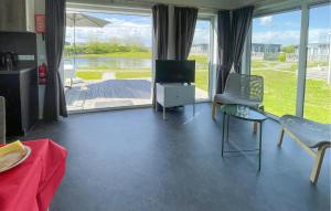 Posezení v ubytování Pet Friendly Home In Lauwersoog