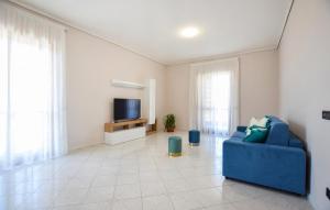 TV o dispositivi per l'intrattenimento presso Nice Apartment In Angri With Wifi