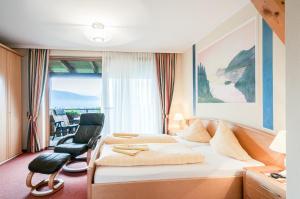 Posezení v ubytování Hotel Landhof Simeter GMBH
