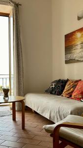 A bed or beds in a room at Beautiful and Cozy Seaview Residence