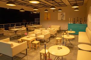 Posezení v ubytování First Joy Hotel