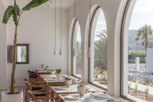 Galeriebild der Unterkunft Parilio, a Member of Design Hotels in Naoussa