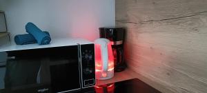 صورة لـ CAP AU CAP - T3 avec Clim WIFI Vue piscine proximité plage Richelieu في كاب داغد