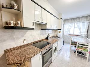 Køkken eller tekøkken på Apartamento Silva & Vazquez by ALÔGA