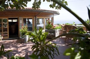 Ein Garten an der Unterkunft Hotel Gallo Nero
