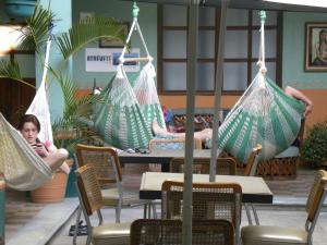 Ein Sitzbereich in der Unterkunft Hierba De Conejo Hostel