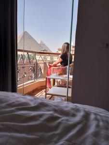Nespecifikovaný výhled na hory nebo výhled na hory při pohledu z hotelu
