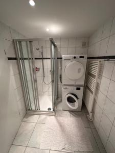 Koupelna v ubytování Ferienwohnung Arvenbüel Bergtraum über Amden